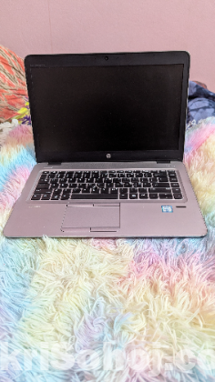 Hp lapto 8-256